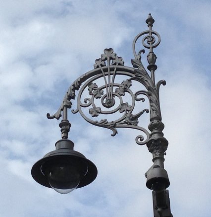 Image of a light post in Dublin, Ireland