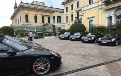 Image of Porsches at the Villa Sorbellini